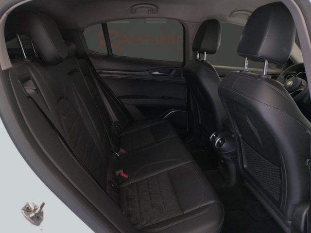 ALFA ROMEO Stelvio usata 16