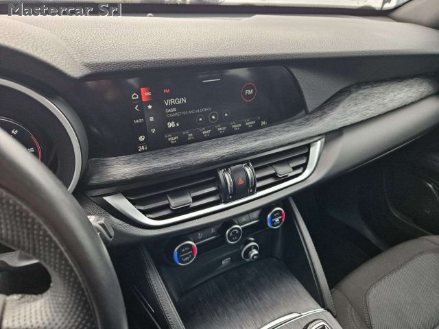 ALFA ROMEO Stelvio usata, con Volante in pelle