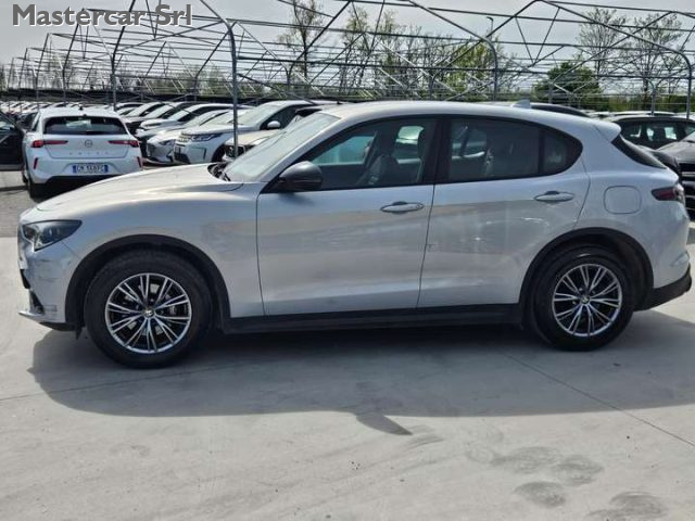 ALFA ROMEO Stelvio usata, con Boardcomputer