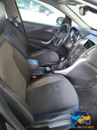 OPEL Astra usata, con Sistema di navigazione
