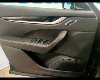 MASERATI Levante usata 19