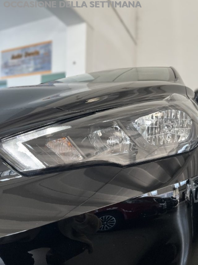 NISSAN Micra usata, con Autoradio digitale