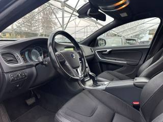 VOLVO V60 Cross Country usata, con Boardcomputer