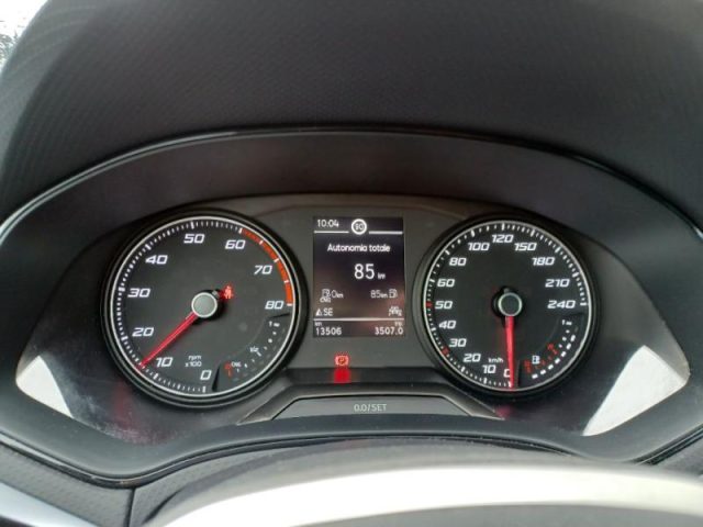 SEAT Arona usata, con Boardcomputer