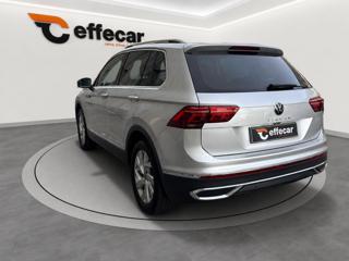 VOLKSWAGEN Tiguan usata, con Airbag Passeggero
