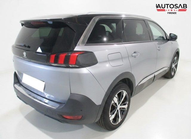 PEUGEOT 5008 usata, con Boardcomputer