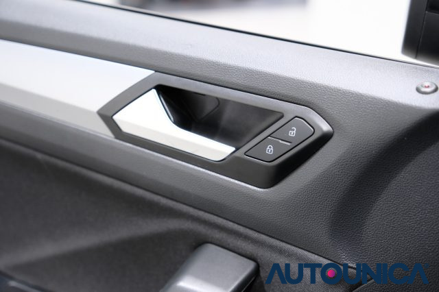 VOLKSWAGEN T-Roc usata, con Frenata d