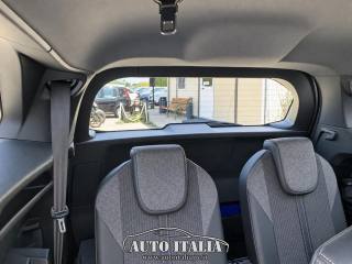 PEUGEOT 5008 usata, con Controllo trazione