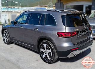 MERCEDES-BENZ GLB 200 usata, con Isofix