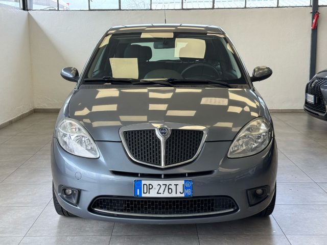 LANCIA Ypsilon usata, con Airbag