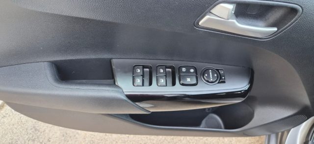 KIA Picanto usata, con Sensori di parcheggio posteriori