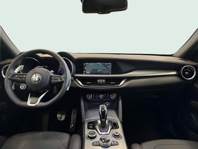ALFA ROMEO Stelvio usata, con Chiusura centralizzata