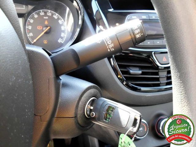 OPEL Karl usata, con Bluetooth