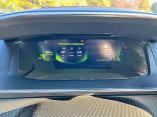 PEUGEOT 2008 usata, con Controllo automatico clima