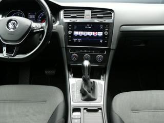 VOLKSWAGEN Golf usata, con Cruise Control