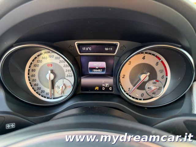 MERCEDES-BENZ GLA 180 usata, con Controllo trazione