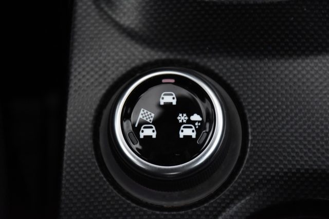 FIAT 500X usata, con Volante in pelle