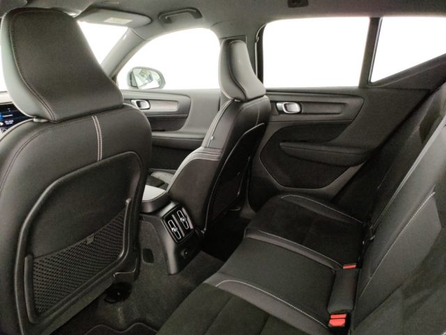 VOLVO XC40 usata, con Controllo automatico clima