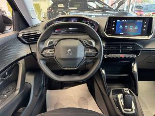 PEUGEOT 2008 usata, con Controllo automatico clima