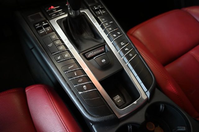 PORSCHE Macan usata 45