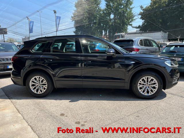 VOLKSWAGEN Touareg usata, con Chiusura centralizzata