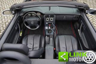 MERCEDES-BENZ SLK 200 usata, con Tettuccio apribile
