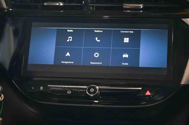 OPEL Corsa usata, con USB