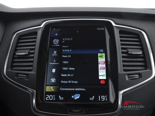 VOLVO XC90 usata 13