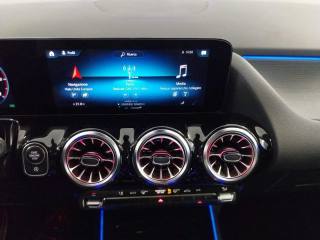 MERCEDES-BENZ GLA 220 usata, con Sedile posteriore sdoppiato