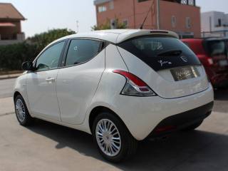 LANCIA Ypsilon usata, con Boardcomputer