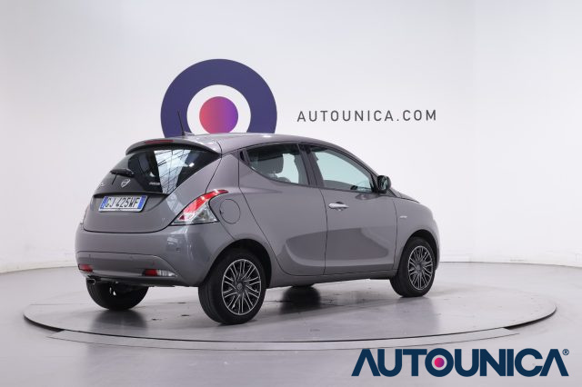 LANCIA Ypsilon usata, con Servosterzo