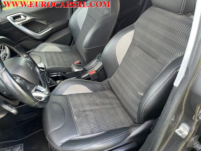 PEUGEOT 2008 usata, con Climatizzatore