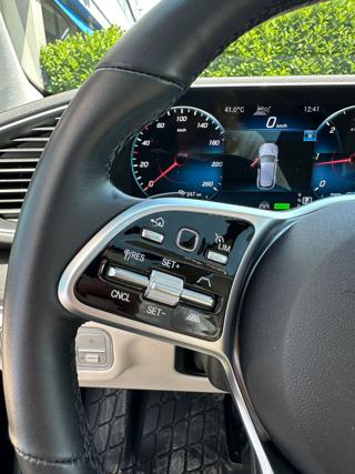 MERCEDES-BENZ GLE 300 usata, con Sedile posteriore sdoppiato
