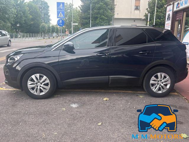 PEUGEOT 3008 usata, con Airbag