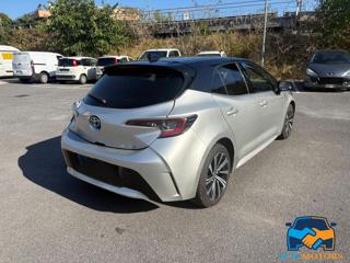 TOYOTA Corolla usata, con Autoradio
