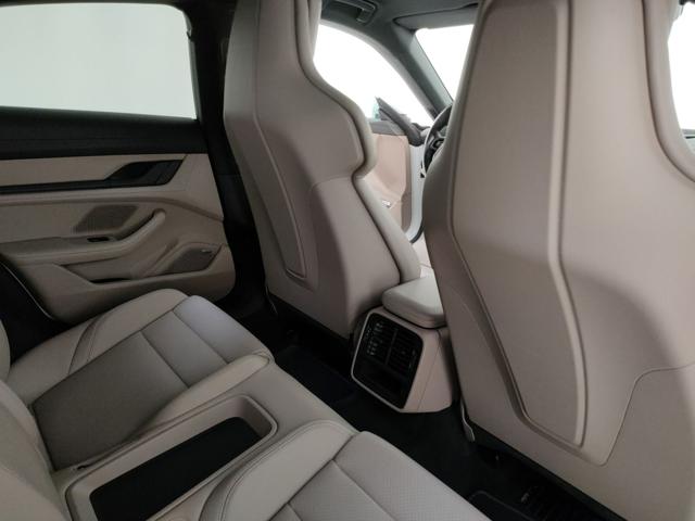 PORSCHE Taycan usata, con Bluetooth