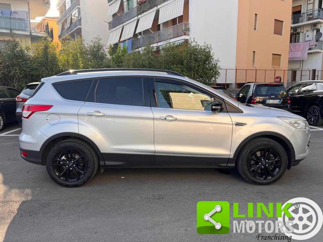 FORD Kuga usata, con Cerchi in lega