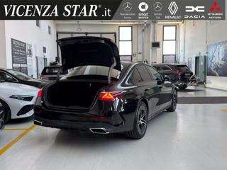 MERCEDES-BENZ E 220 usata, con Touch screen
