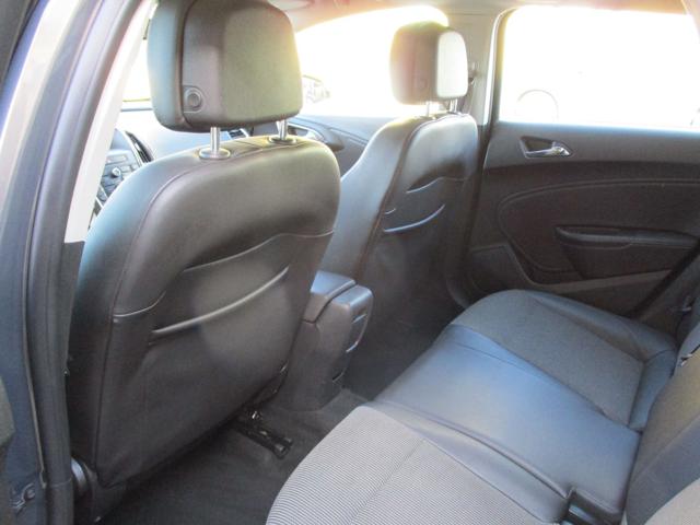OPEL Astra usata, con Isofix