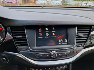 OPEL Astra usata, con Park Distance Control