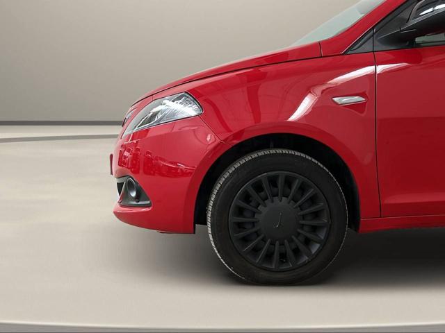 LANCIA Ypsilon usata, con Fari di profondità antiabbagliamento