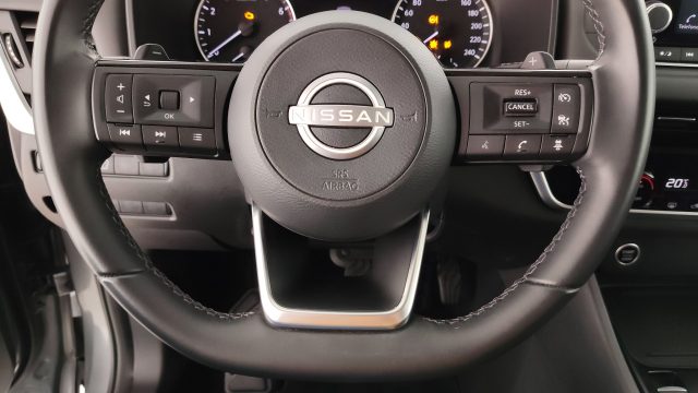 NISSAN Qashqai usata 60