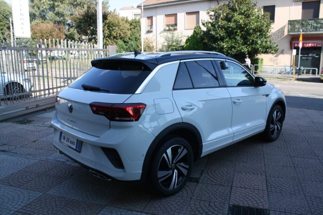 VOLKSWAGEN T-Roc usata, con Autoradio