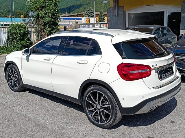 MERCEDES-BENZ GLA 200 usata, con Vivavoce