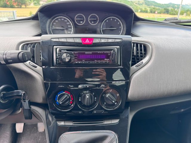 LANCIA Ypsilon usata, con Airbag testa
