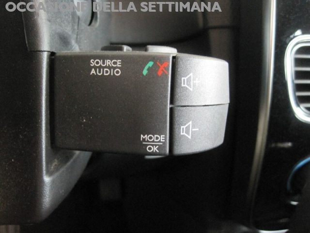 RENAULT Clio usata, con Bluetooth