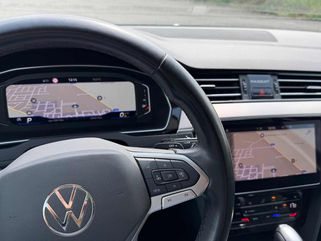 VOLKSWAGEN Passat Variant usata, con Sistema di navigazione