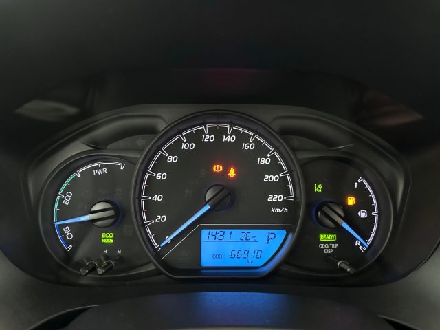 TOYOTA Yaris usata, con Controllo trazione
