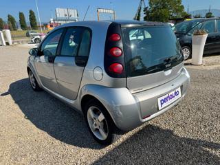 SMART ForFour usata, con Autoradio