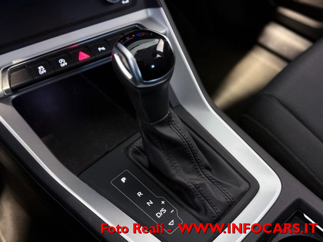 AUDI Q3 usata, con Park Distance Control